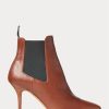 Botas de tacón bajo Ralph Lauren de piel de becerro vachetta marrón para mujer Botas de tacón bajo Ralph Lauren de piel de becerro vachetta marrón para mujer