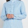 Camisas de mujer Ralph Lauren con volantes a rayas azules Camisas de mujer Ralph Lauren con volantes a rayas azules