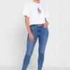 Camisetas blancas con cuello redondo y gráficos de Ralph Lauren para mujer Camisetas blancas con cuello redondo y gráficos de Ralph Lauren para mujer