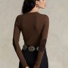 Camisetas marrones de manga larga con ribete de ante acanalado de Ralph Lauren para mujer Camisetas marrones de manga larga con ribete de ante acanalado de Ralph Lauren para mujer