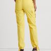 Pantalones cargo tobilleros de sarga ligera Ralph Lauren para mujer, color amarillo Pantalones cargo tobilleros de sarga ligera Ralph Lauren para mujer, color amarillo